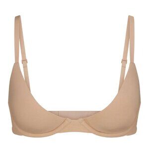 COPY - NWT Skims Fits Everybody Plunge Bra Clay 40C